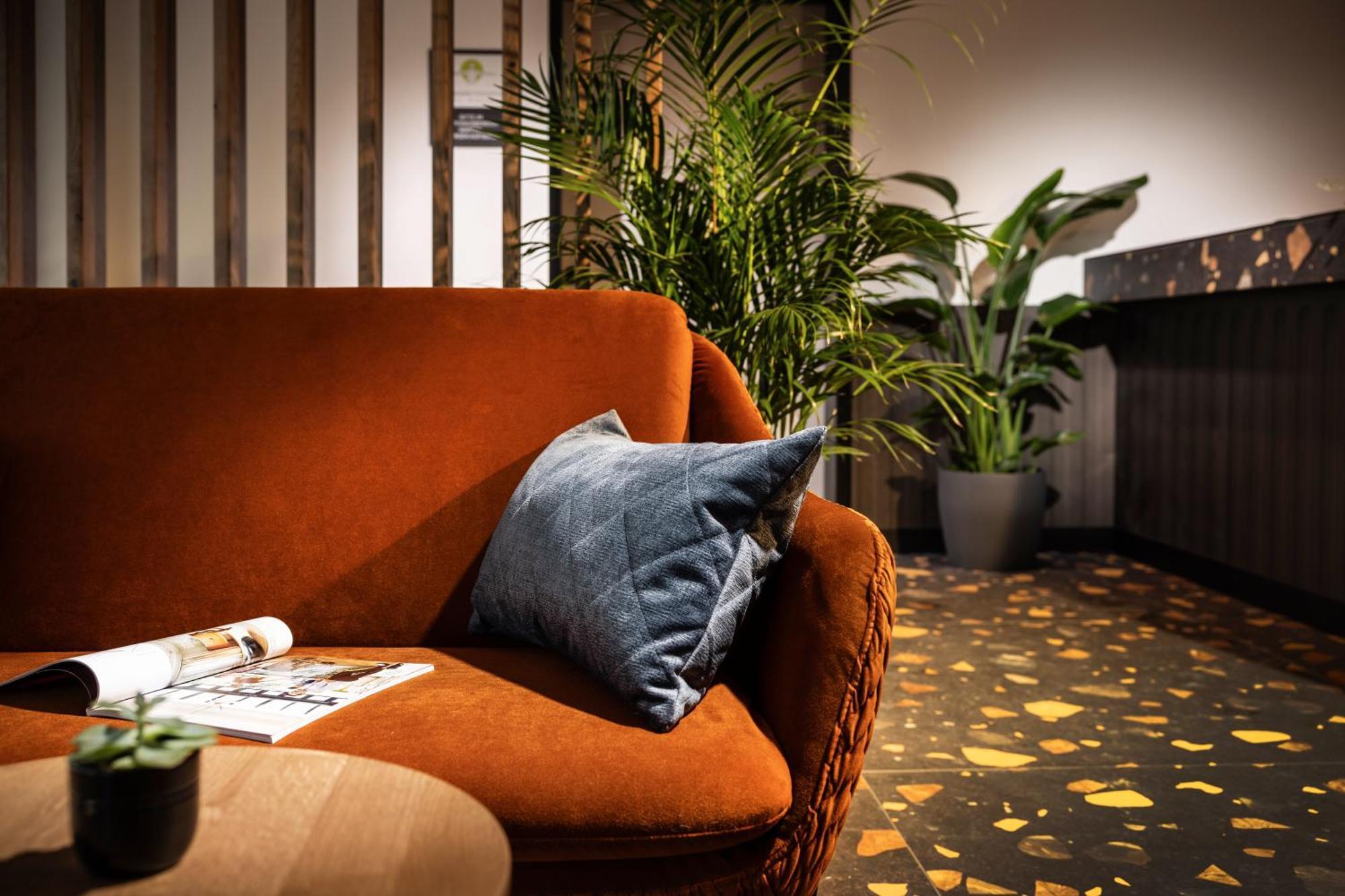 Zeit Und Raum Hotel - Self Check-In Eggelsberg エクステリア 写真